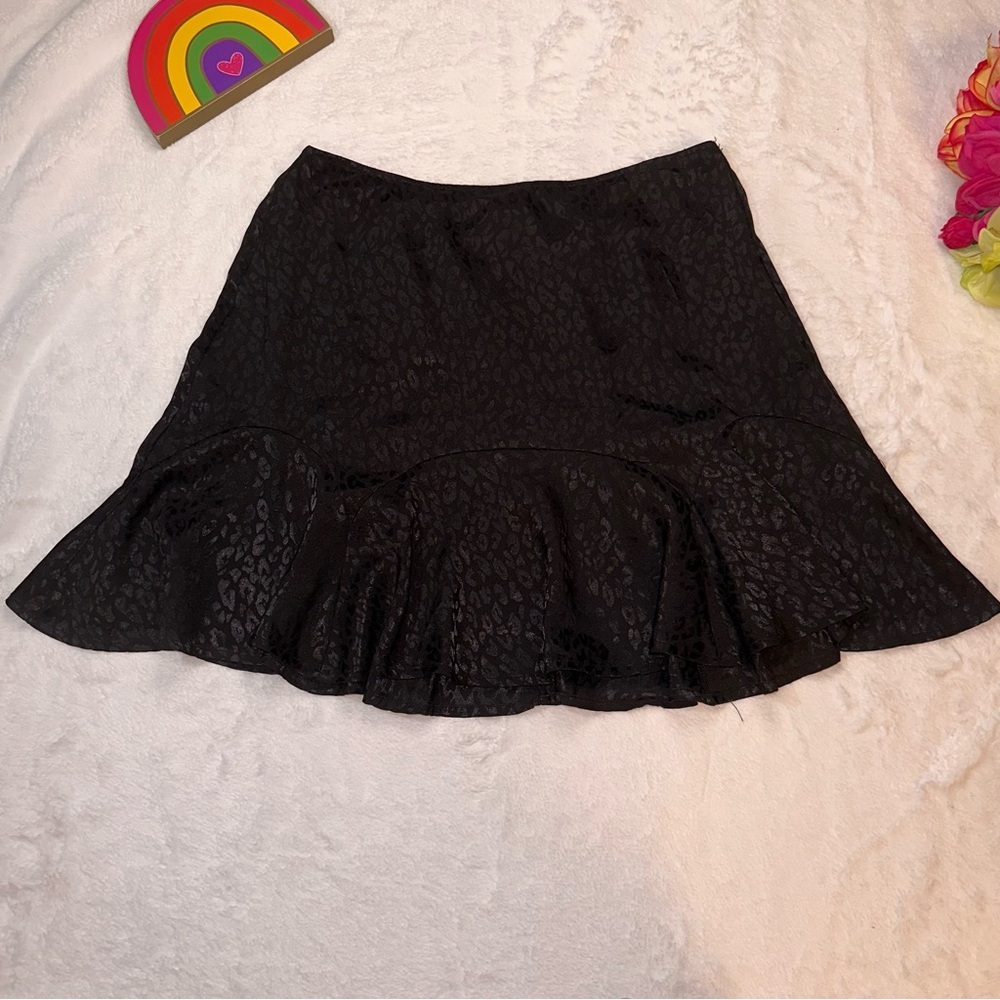 Black cheetah print skater skirt - Picture 4 of 17